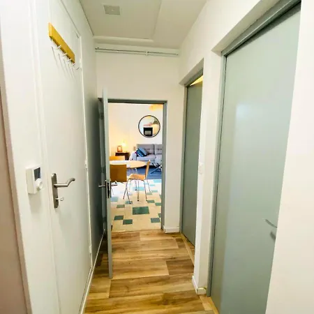 Le Bellevue #2 - 5 Personnes - Futuroscope -la Conciergerie Apartment *